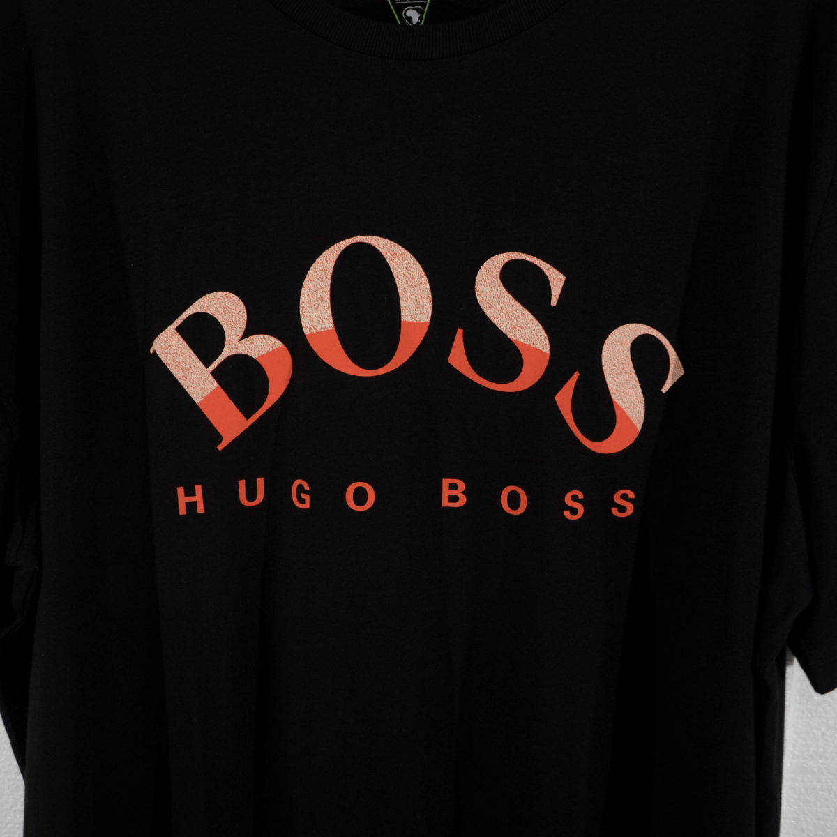 Kaos HUGO BOSS WAVE ORANGE BLACK Tshirt 100% ORIGINAL - HYPESNEAKER.ID