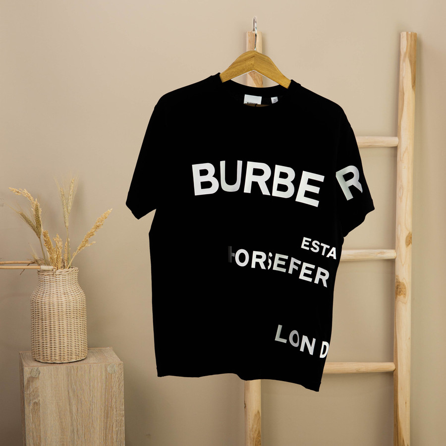 Kaos BURBERRY HORSEFERRY BLACK Tshirt 100% ORIGINAL - HYPESNEAKER.ID