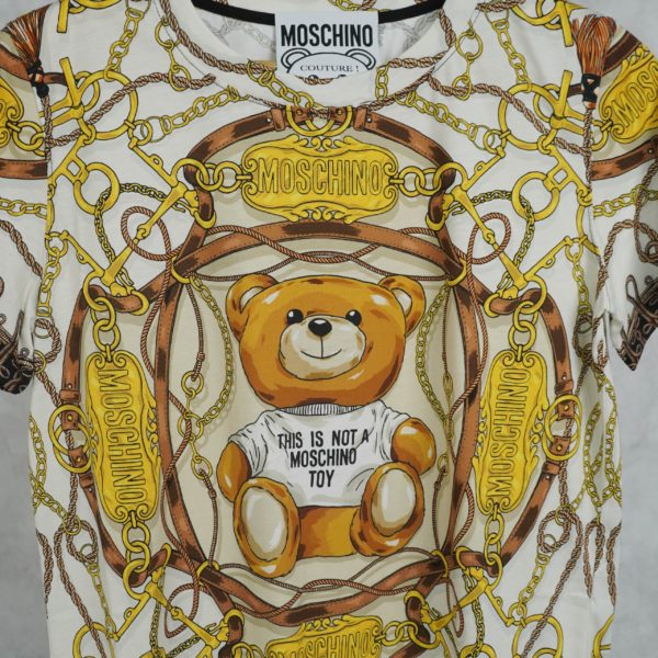 新品タグ付き】MOSCHINO Tシャツ-