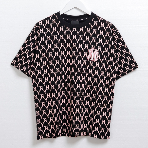 Kaos MLB BEAR MONOGRAM NY WHITE Tshirt 100% AUTHENTIC - HYPESNEAKER.ID