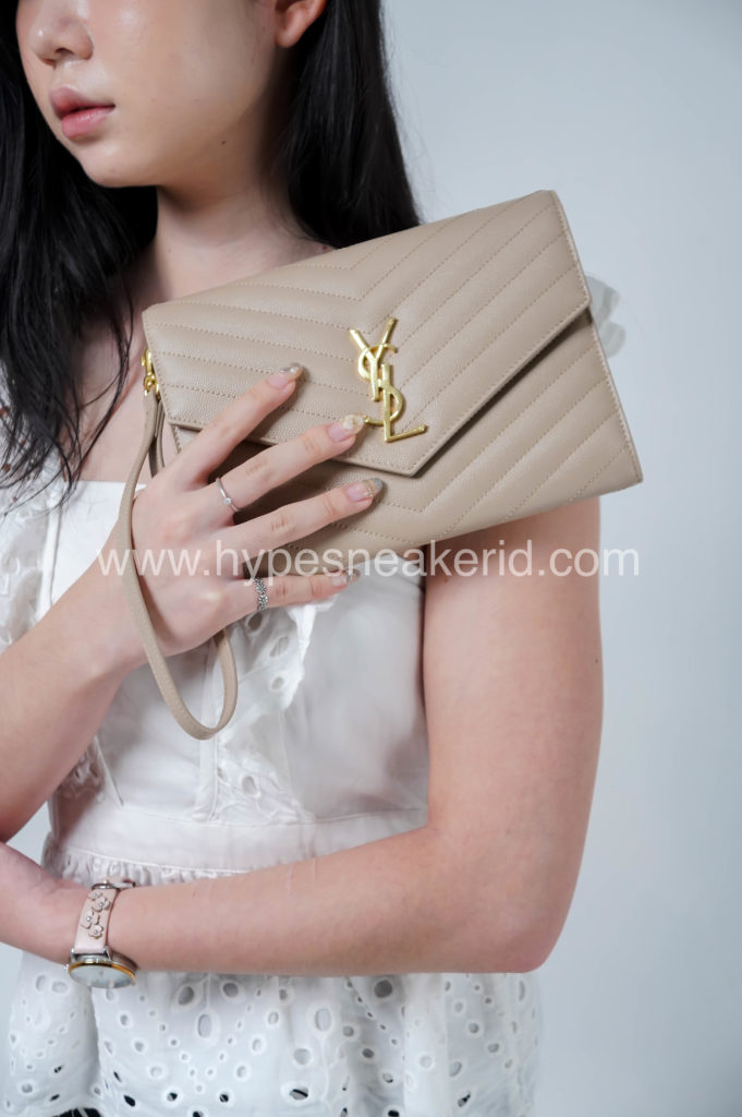 Inspirasi Clutch Wanita Kondangan