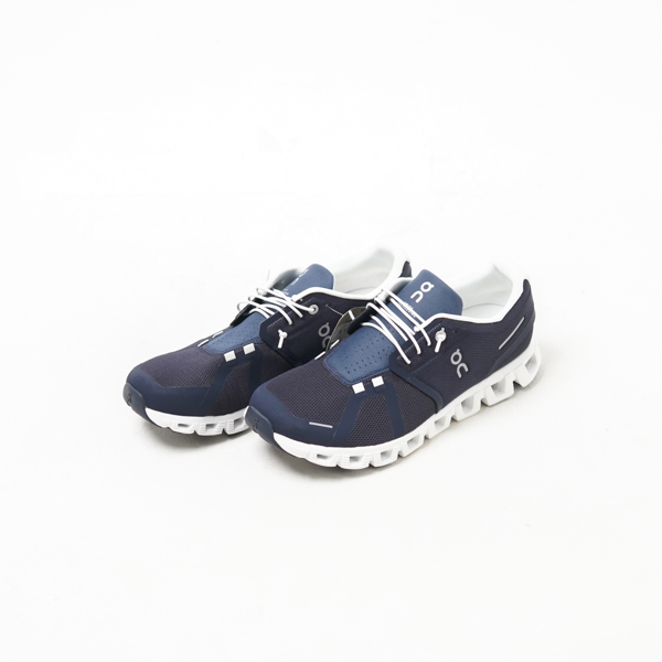 ON CLOUD WHITE NAVY SNEAKER