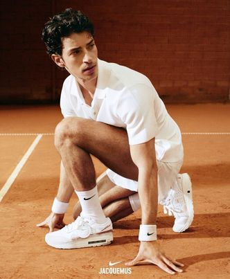 kolaborasi brand jacquemus dengan nike