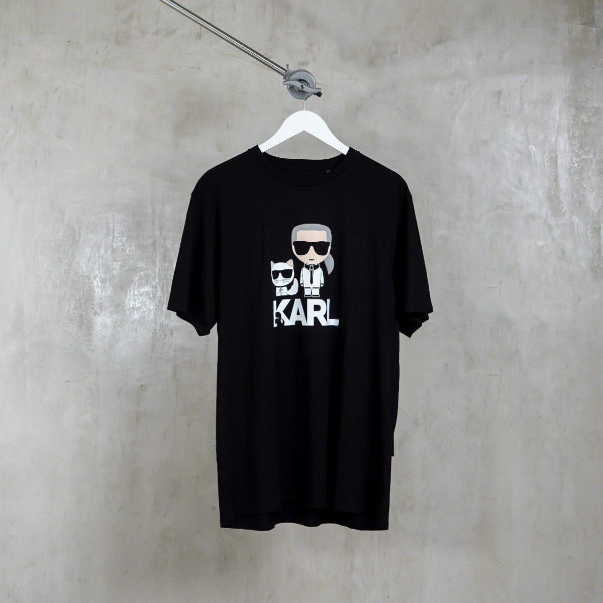 KARL LAGERFELD BLACK TSHIRT