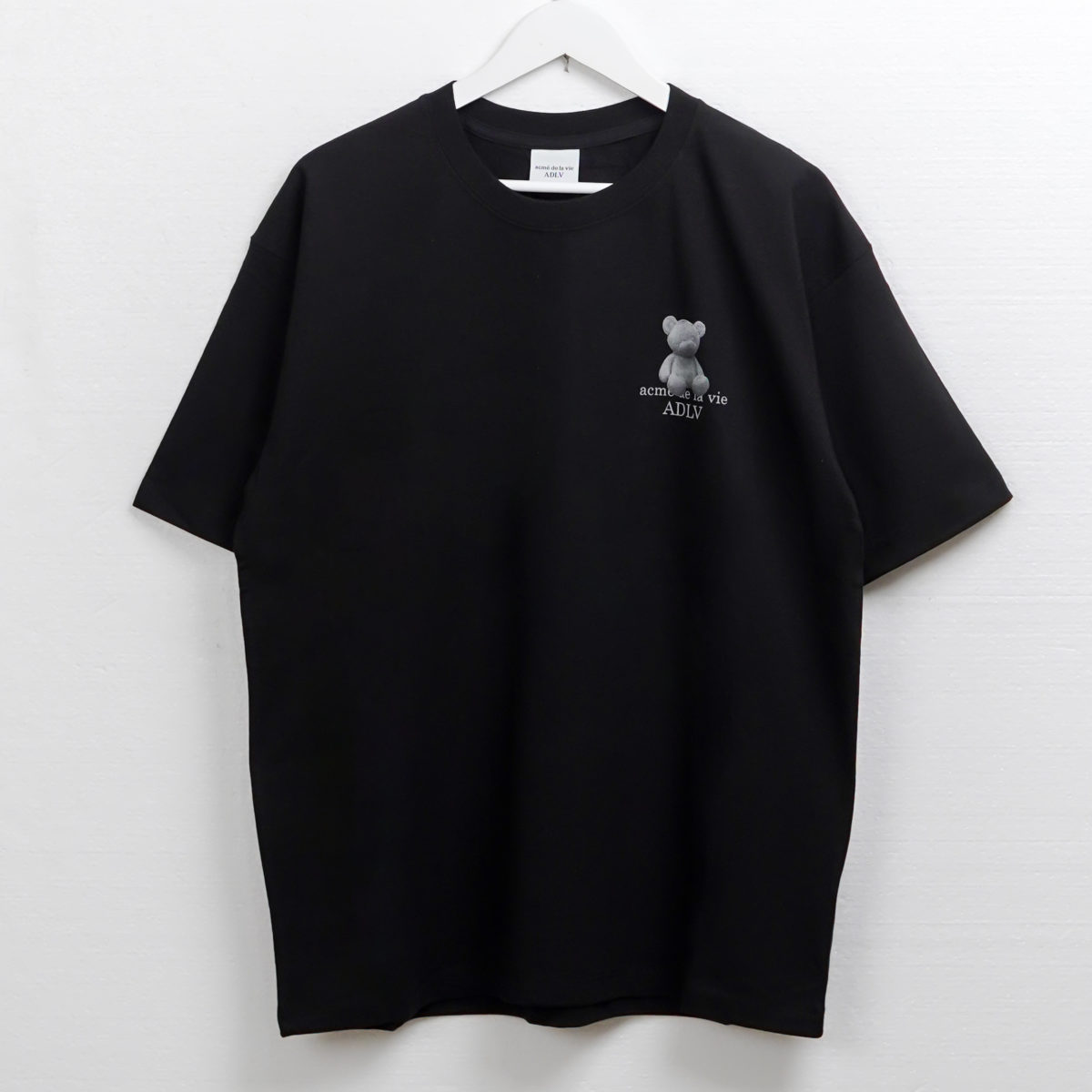 ADLV BLACK TSHIRT