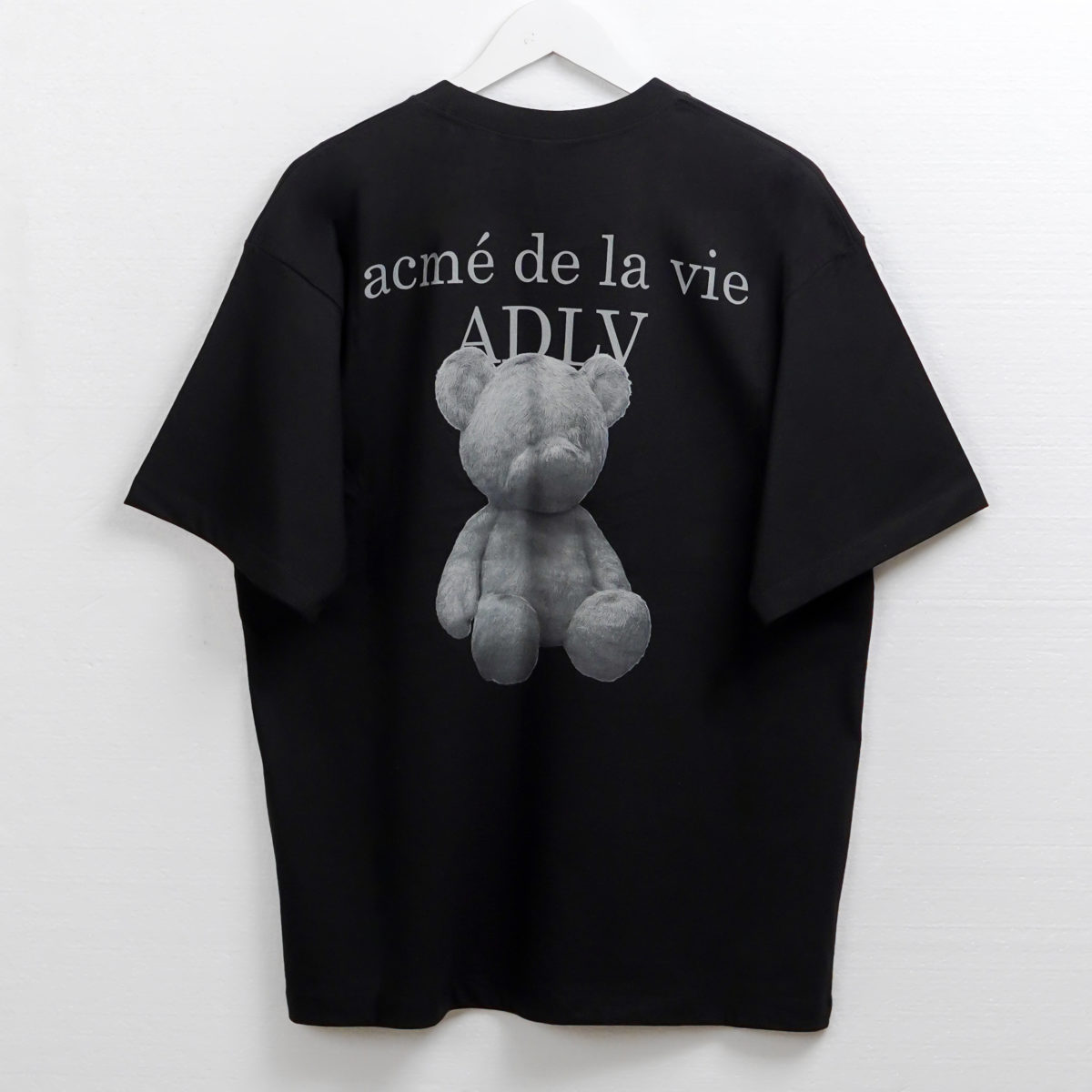 ADLV BLACK TSHIRT