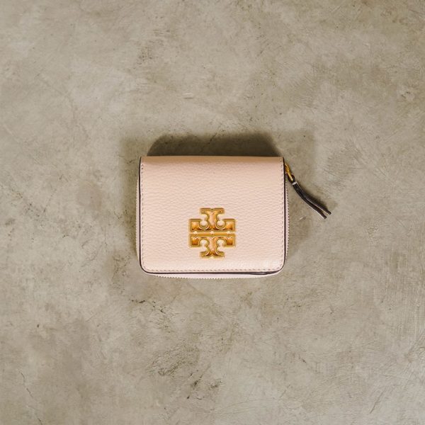 TORY BURCH BABY PINK WALLET