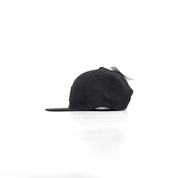 MICHAEL KORS BLACK CAP