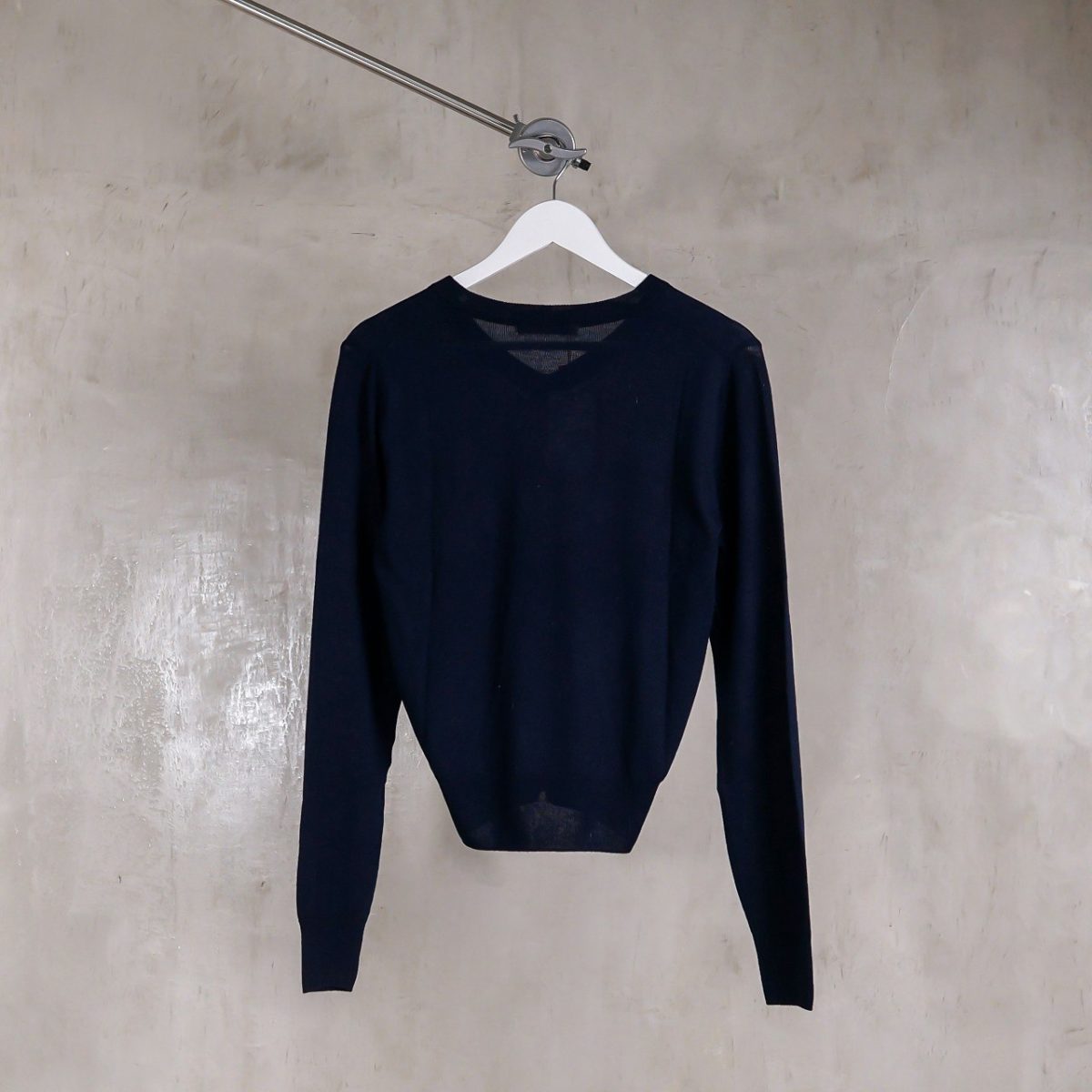 MARDY NAVY SWEATSHIRT