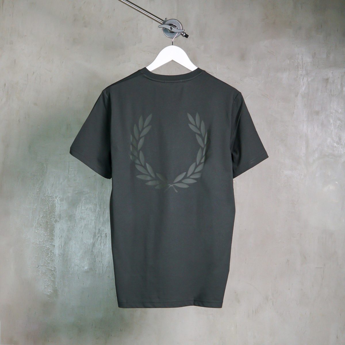 FRED PERRY GREEN TSHIRT