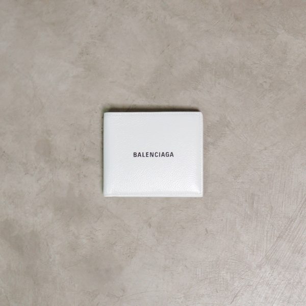 BALENCIAGA WHITE WALLET