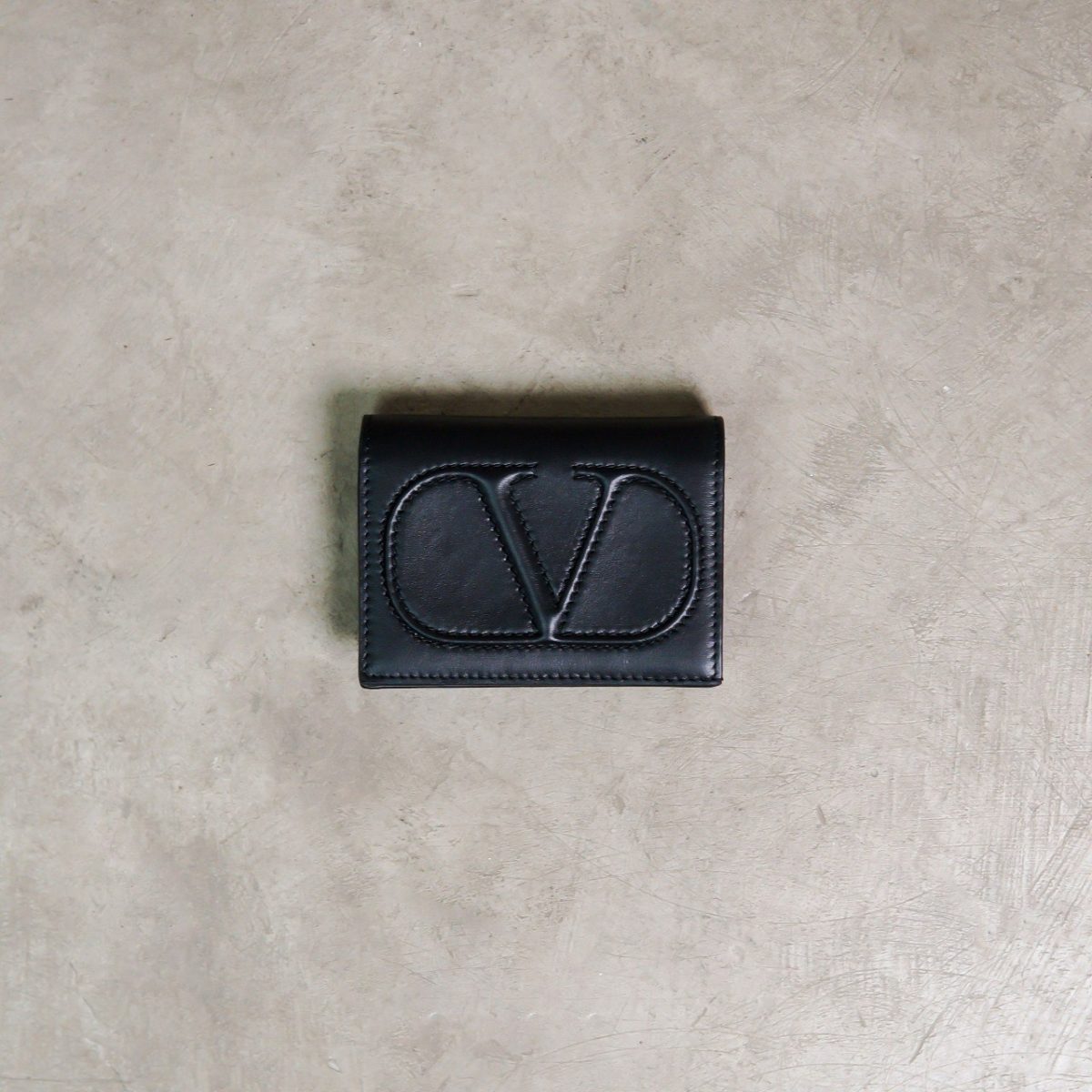 VALENTINO BLACK WALLET