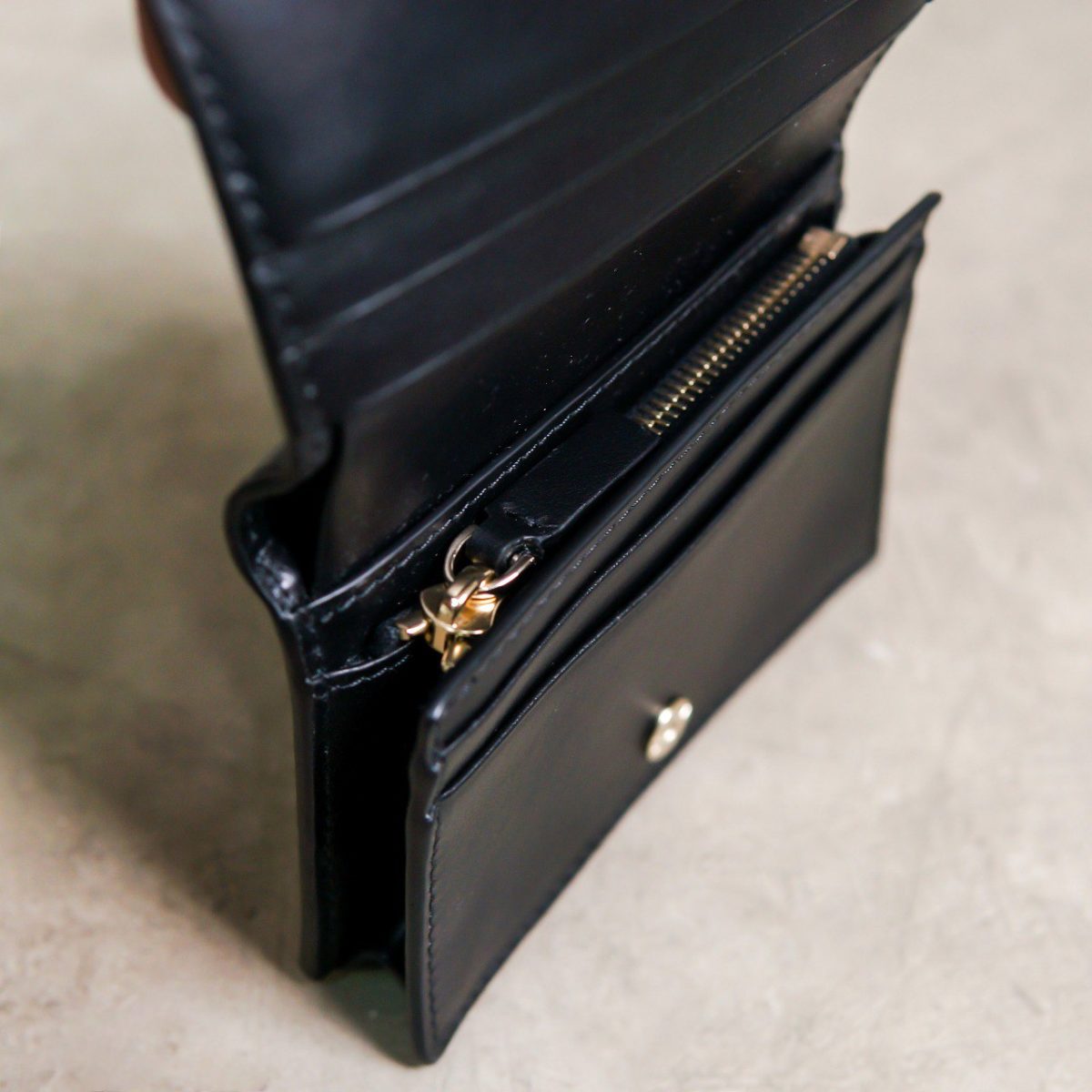 VALENTINO BLACK WALLET