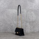 MICHAEL KORS BLACK SHLOULDER BAG