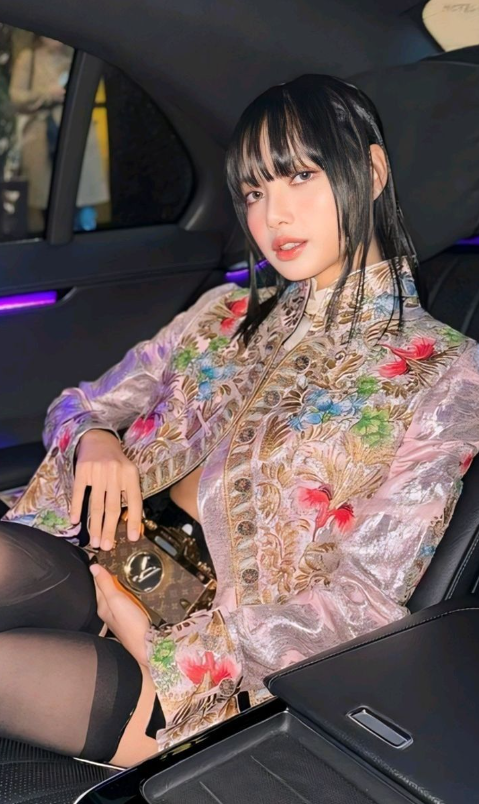 lisa blackpink brand ambassador louis vuitton 2024