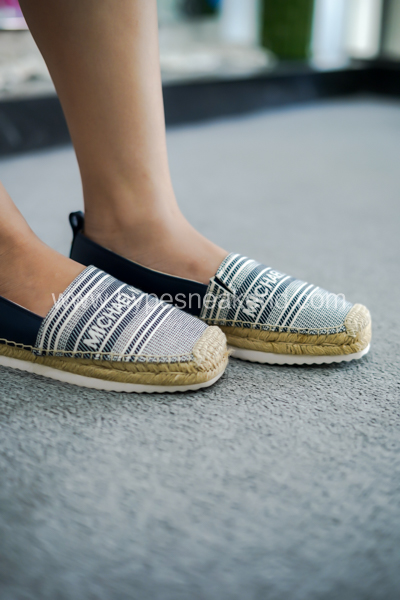 perbedaan espadrilles dan loafers