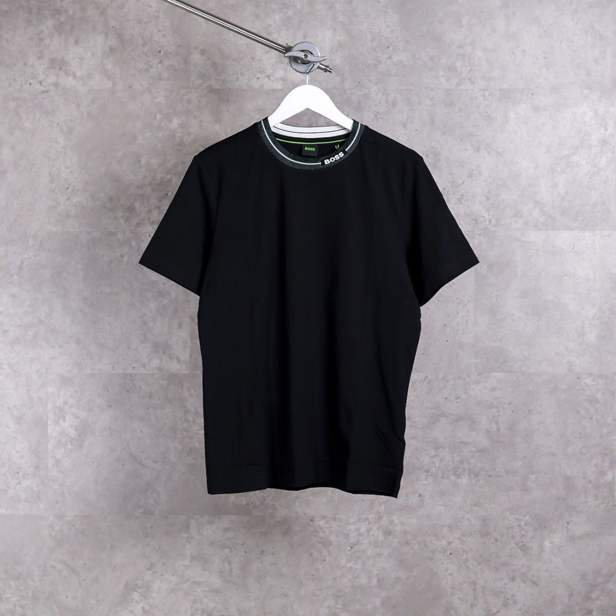 HUGO BOSS BLACK TSHIRT