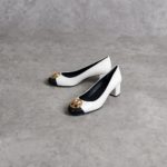 TORY BURCH BLACK WHITE SEPATU