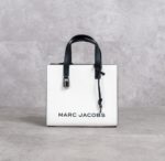 MARC JACOBS WHITE TAS