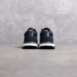 HUGO BOSS NAVY SEPATU