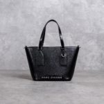 MARC JACOBS BLACK TAS