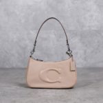 COACH BEIGE TAS