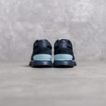 HUGO BOSS NAVY SEPATU