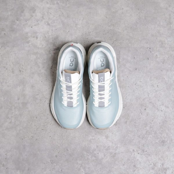 ON CLOUD BLUE SEPATU