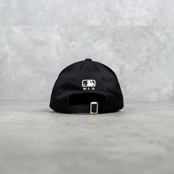 MLB BLACK TOPI