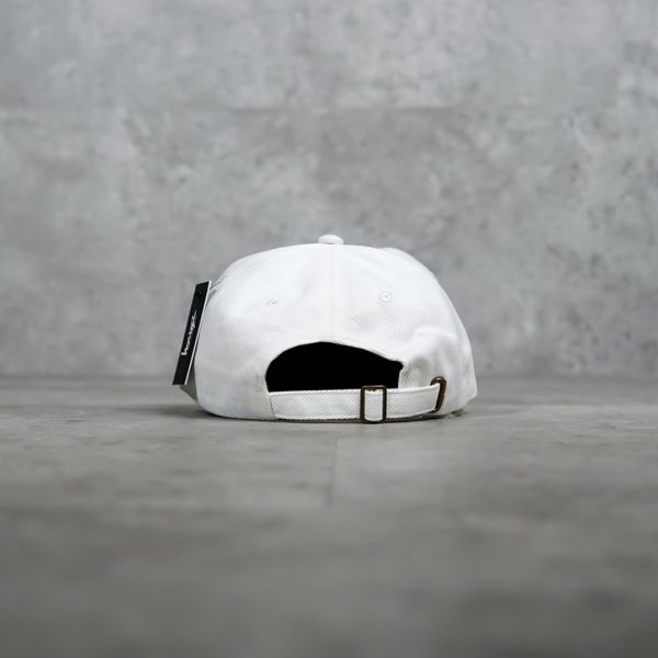 STUSSY WHITE TOPI