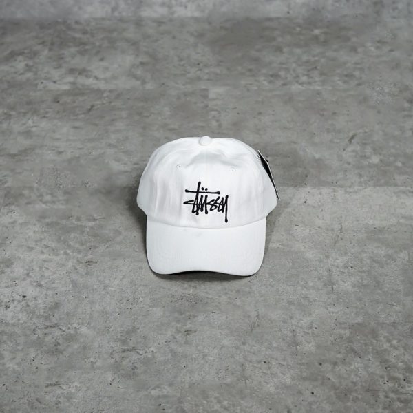 STUSSY WHITE TOPI