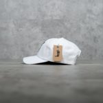 STUSSY WHITE TOPI