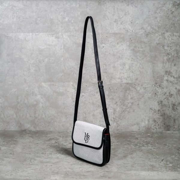 MARDI MERCREDI IVORY BLACK TAS