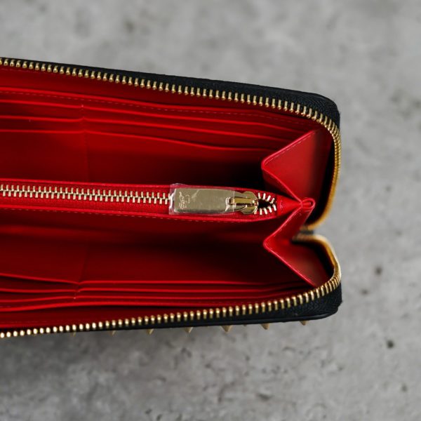 CHRISTIAN LOUBOUTIN GOLD BLACK DOMPET