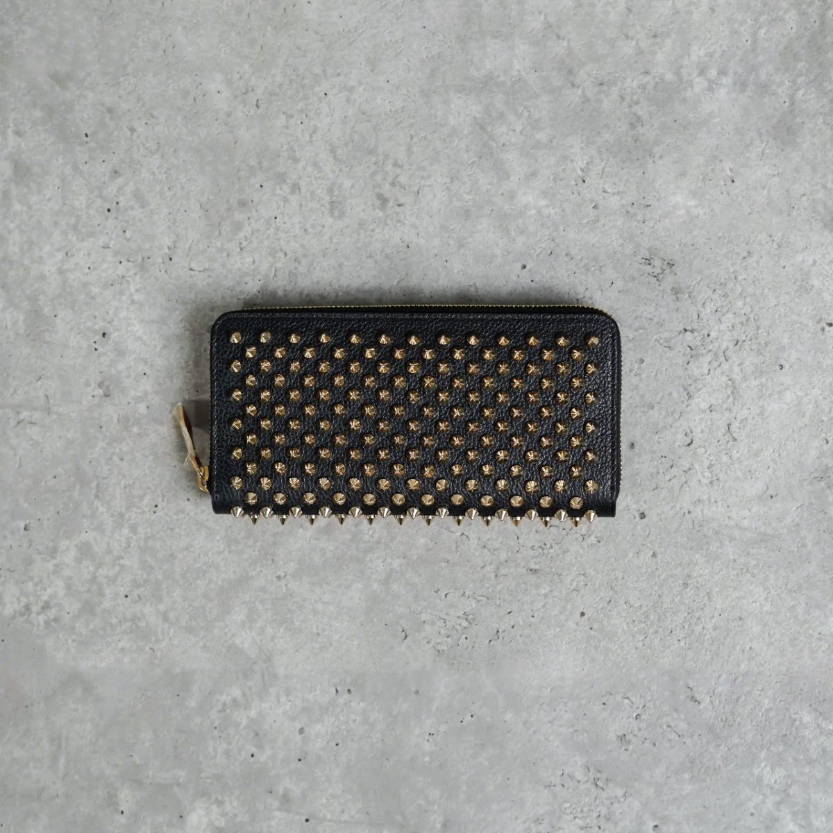 CHRISTIAN LOUBOUTIN GOLD BLACK DOMPET