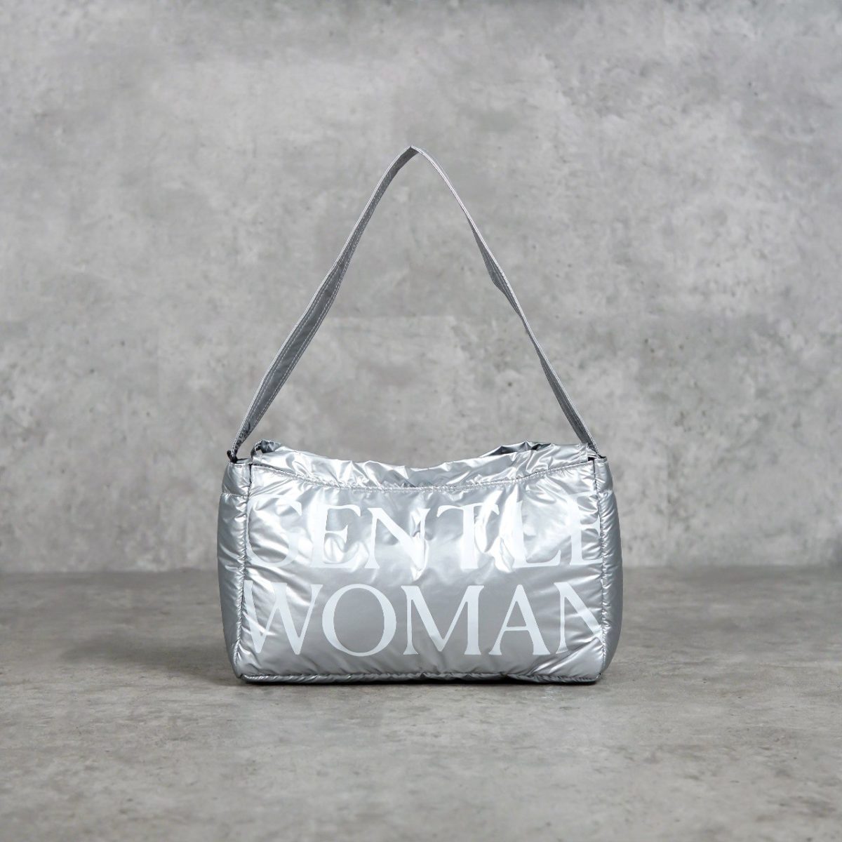 GENTLE WOMAN SILVER TAS