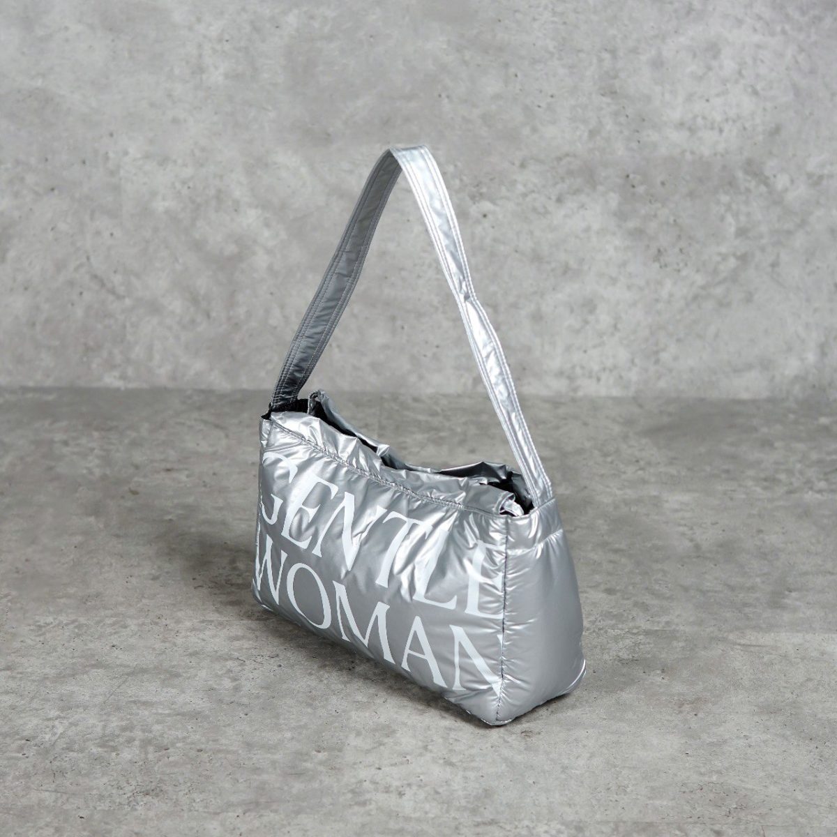 GENTLE WOMAN SILVER TAS