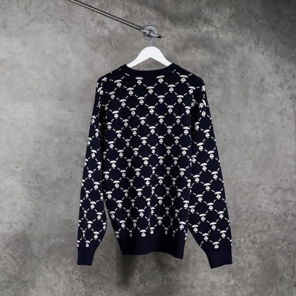 AAPE WHITE NAVY SWEATSHIRT