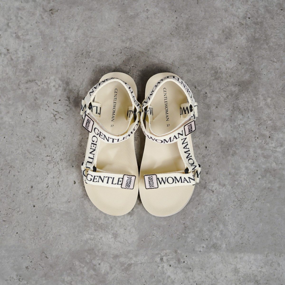 GENTLE WOMAN BEIGE SANDAL