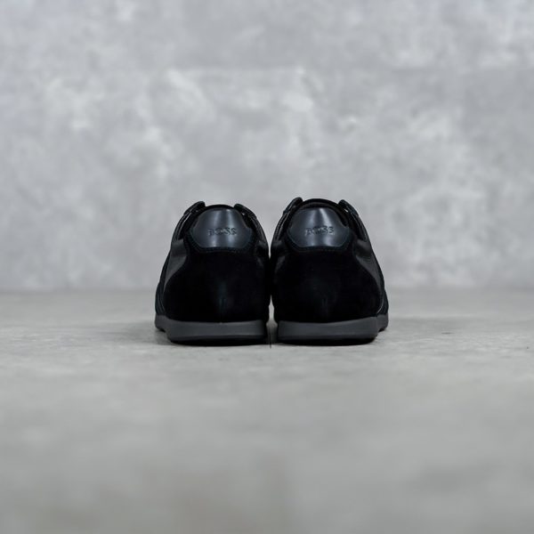 HUGO BOSS BLACK SEPATU