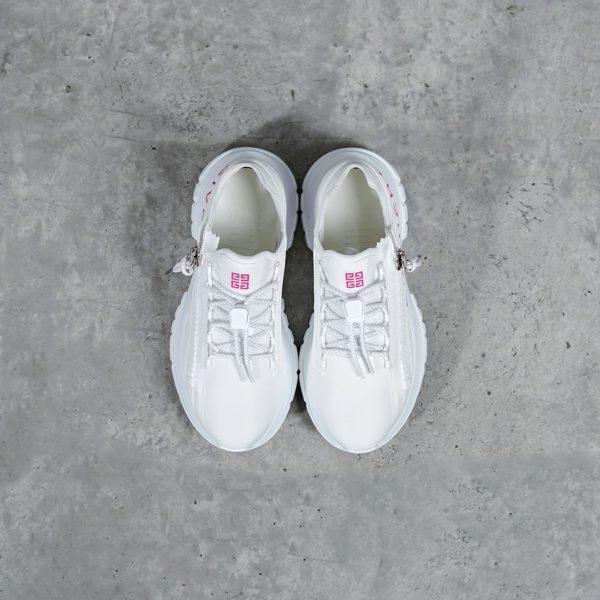 GIVENCHY WHITE PINK SEPATU