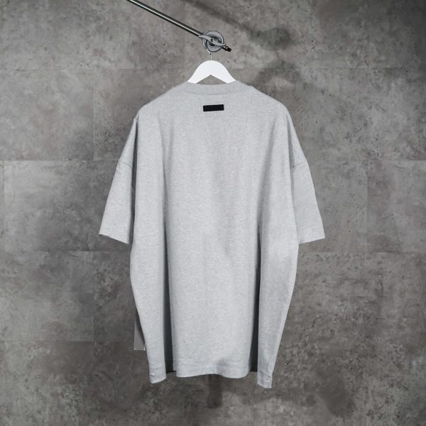 ESSENTIALS LIGHT HEATHER TSHIRT