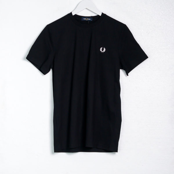 FRED PERRY BLACK TSHIRT