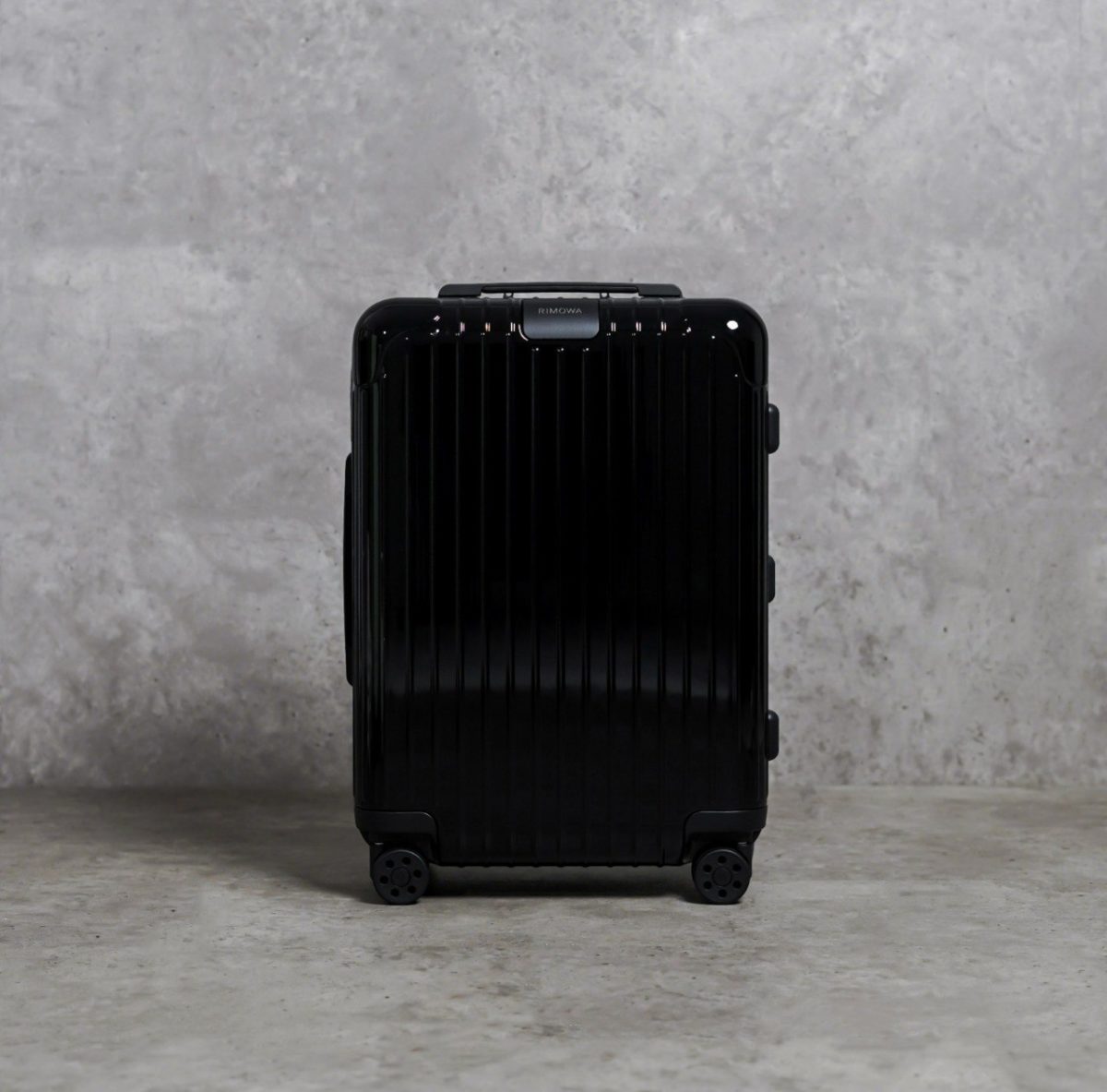 RIMOWA BLACK KOPER