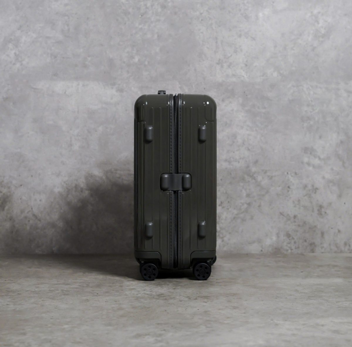 RIMOWA SALTE GREY KOPER