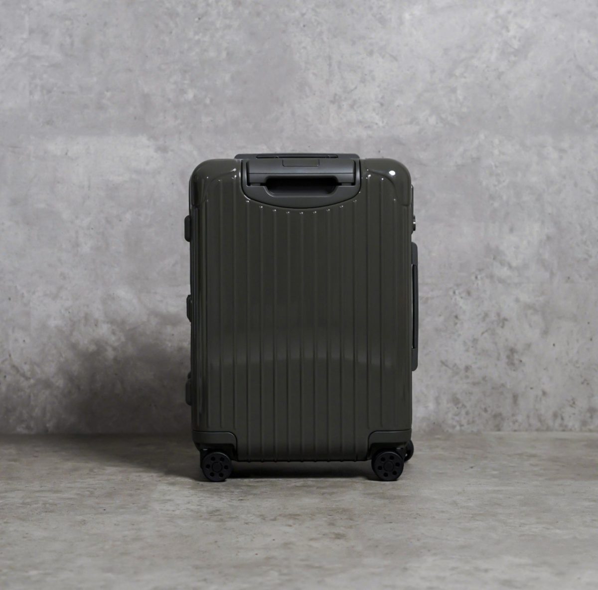 RIMOWA SALTE GREY KOPER