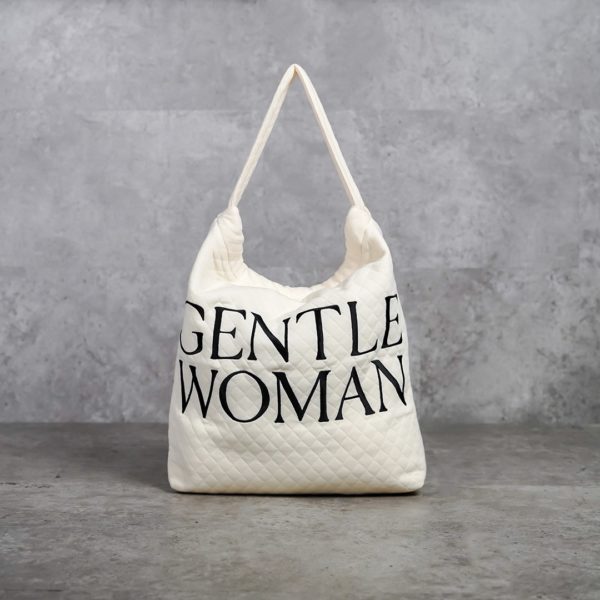 GENTLE WOMAN CREAM BAG