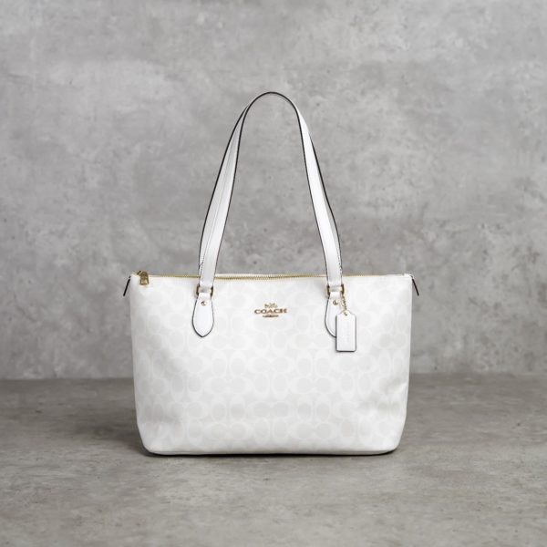 COACH WHITE BAG