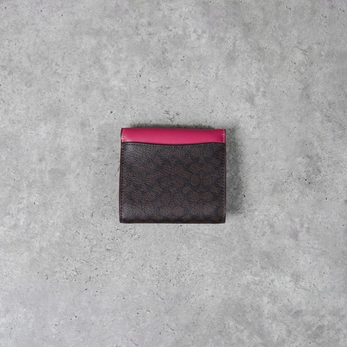 COACH PINK WALLET