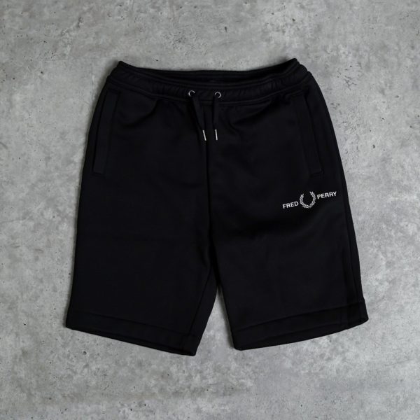 FRED PERRY BLACK SHORTPANTS